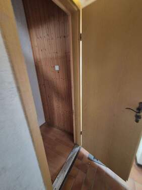 EG: Treppe ins DG - 