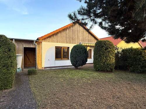 Objektrückseite - 3 Zimmer Reihenmittelhaus in Gräfenhainichen