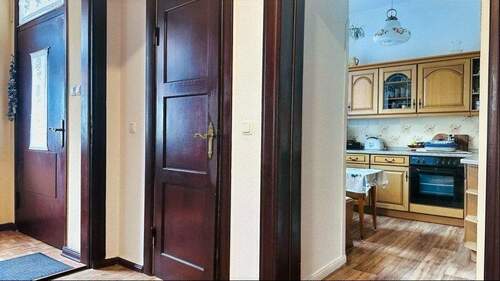 Flur Hochparterre - Mehrfamilienhaus, Wohnhaus mit 120,00 m&sup2; in Rostock zum Kaufen