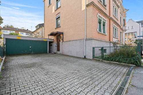 Stellplätze - Mehrfamilienhaus, Wohnhaus mit 461,00 m² in Ravensburg zum Kaufen