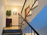 Haus rechts Treppenhaus (2) - 