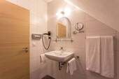 Badezimmer exemplarische Ansicht - 