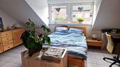 Geräumiges Schlafzimmer im 1. OG - 