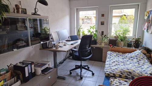 Kinder- oder Arbeitszimmer im 1. OG - 