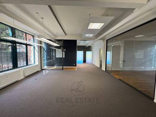 1.jpg - 5 Zimmer Büro zur Miete in Hamburg