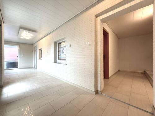 Eingangsbereich/Flur Erdgeschoss - 