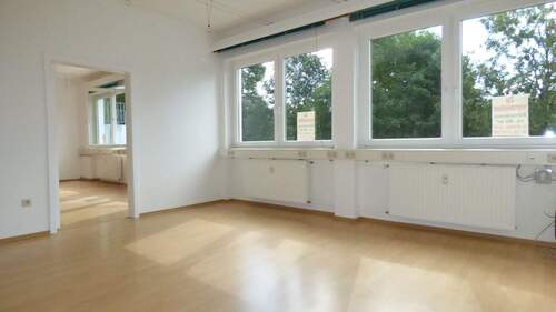 Büro - Büro mit 82,00 m&sup2; in St. Ingbert zur Miete
