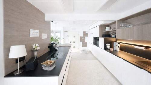 Lebensmittelpunkt der Familie - 