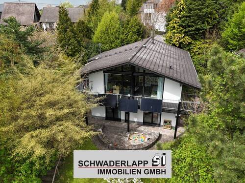Blick auf das Haus - 4 Zimmer Einfamilienhaus zur Miete in Breitscheid
