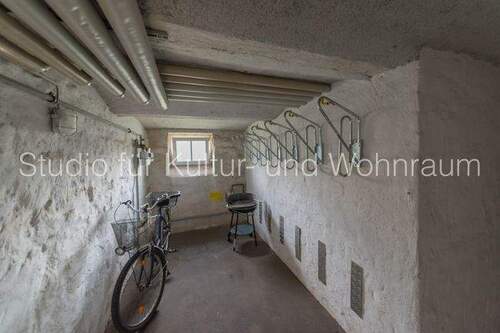 Abstellmöglichkeit für Fahrräder - 