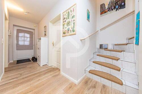 Treppe zum Dachgeschoss - 