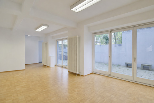 Soutterrain Ebene mit eigenem Zugang - Einfamilienhaus in Stuttgart zum Kaufen