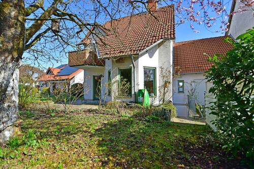 Garten 2 - 4 Zimmer Einfamilienhaus zum Kaufen in Baunatal / Großenritte