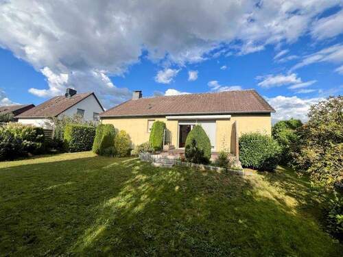 Gartenansicht-3 - Bungalow in ruhiger Lage von Wendeburg