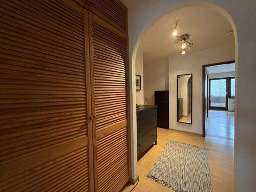 Einbauschrank im Flur - 