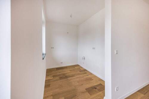 Hier ist Platz für Ihre Traumküche - 3 Zimmer Etagenwohnung in Düsseldorf