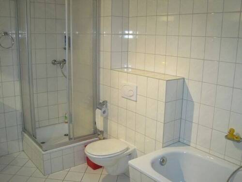 Badansicht, Bild 1 - 