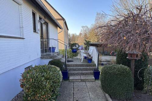 Hauseingang - 5 Zimmer Einfamilienhaus in Heiligenhafen