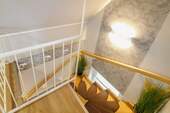 Treppe ins OG. - 