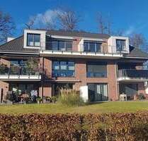 PURNHAGEN-IMMOBILIEN - Moderne 3-Zimmer-Wohnung im Dachgeschoss mit Fahrstuhl in Bremen-Schönebeck!