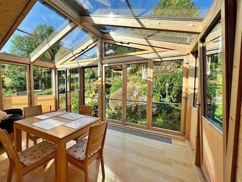 Wintergarten - Einfamilienhaus mit 300,00 m&sup2; in Schonach im Schwarzwald zum Kaufen