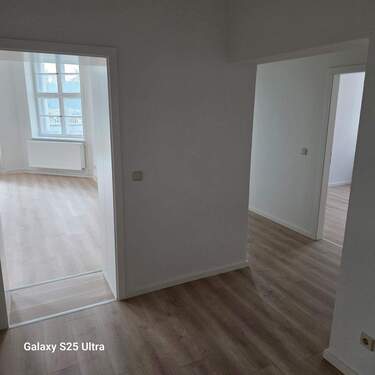 Flurbereich.jpeg - Etagenwohnung mit 96,40 m&sup2; in Frankfurt (Oder) zur Miete