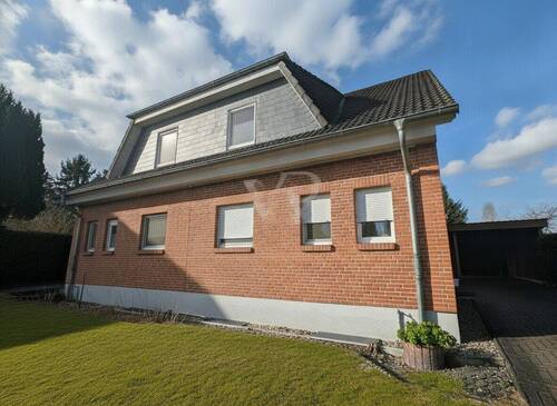 Hausansicht - Mehrfamilienhaus, Wohnhaus mit 210,00 m&sup2; in Biesenthal zum Kaufen