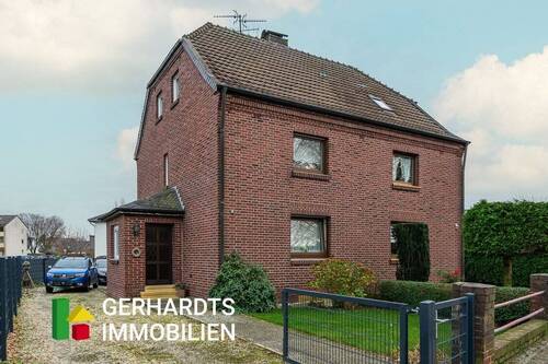 Straßenansicht - Heute kaufen und in Zukunft selbst bewohnen - aktuell vermietete Doppelhaushälfte in Brüggen-Bracht