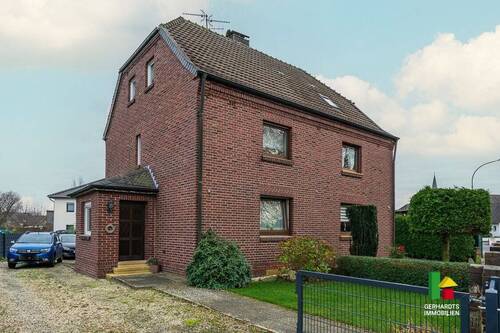 Straßenansicht - 