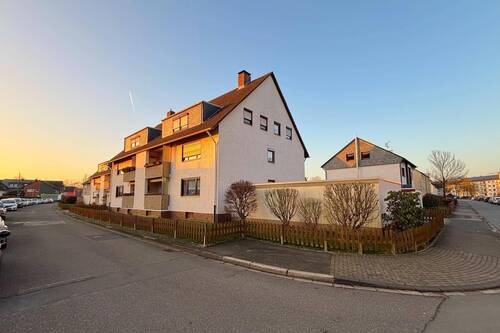 Seitenansicht - 1 Zimmer Etagenwohnung zum Kaufen in Leverkusen