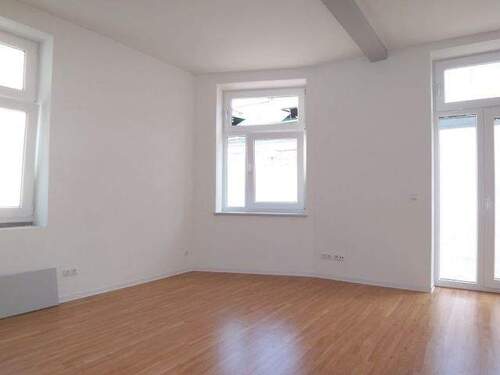 Die Südausrichtung - 2 Zimmer Etagenwohnung in Schwerin