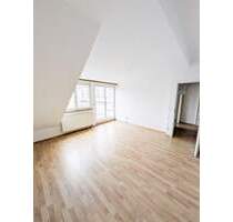 Wunderbare 2-RWE mit Balkon und Einbauküche ! - Görlitz Innenstadt