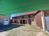 Stall und Scheune - 