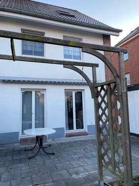 Ansicht Gartenseite - 5 Zimmer Reihenendhaus zum Kaufen in Moers