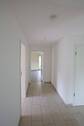 Flur in Richtung Wohnzimmer - 