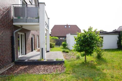 Garten seitlich - 