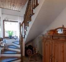 Treppe Haus 1 ins OG - 