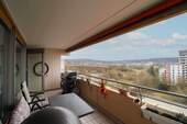 Balkon - Etagenwohnung mit 133,90 m&sup2; in Leonberg zum Kaufen