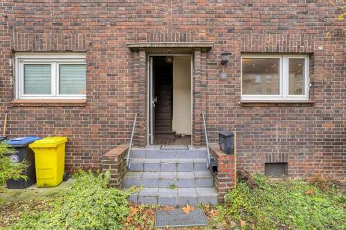 Außenansicht - Reihenmittelhaus mit 59,40 m&sup2; in Düsseldorf zum Kaufen