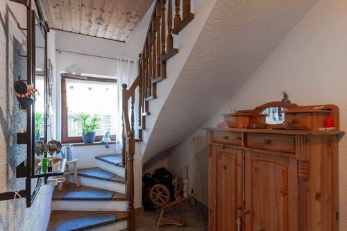 Treppe ins OG - Haus 1 - 