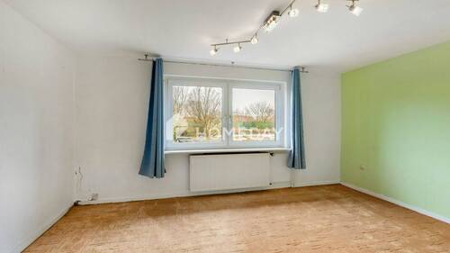 1. OG Elternschlafzimmer 1 - 