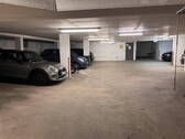Tiefgaragenstellplatz - 