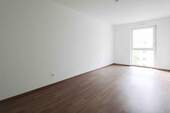 Schlafzimmer - Etagenwohnung mit 63,70 m² in Steinbach (Taunus) zum Kaufen