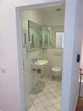 Gäste-WC.JPG - 