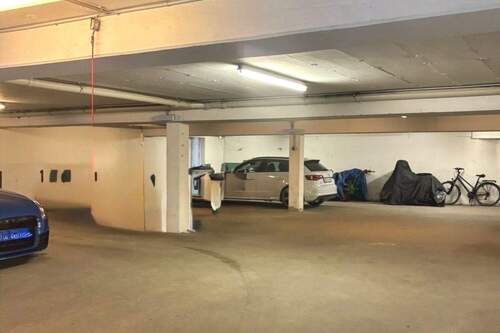 Tiefgarage - 