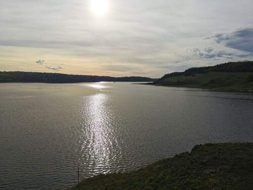 Blick entlang der Trave Richtung Lübeck - 