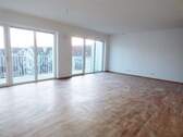 untere Ebene Zimmer 1 - Tolle 5 Zi-Maisonette Whg. mit Balkon und DG-Terrasse, TG-Stellplatz!
