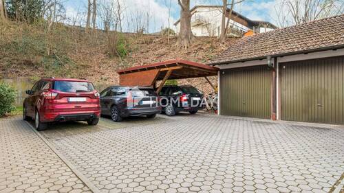 Parkplatz - 4 Zimmer Etagenwohnung in Dasing