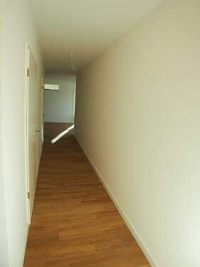 Flur - Terrassenwohnung mit 73,00 m&sup2; in Hamburg zur Miete
