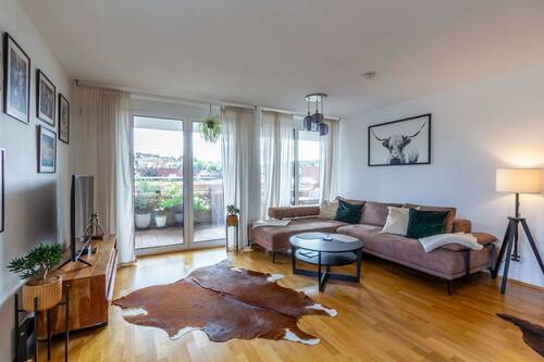 Wohnen - 4 Zimmer Etagenwohnung zur Miete in Uhingen